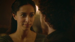 extant_GameOfThrones_3x09-TheRainsOfCastamere_4045