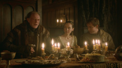 extant_GameOfThrones_3x09-TheRainsOfCastamere_4095