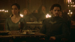 extant_GameOfThrones_3x09-TheRainsOfCastamere_4103