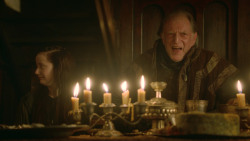 extant_GameOfThrones_3x09-TheRainsOfCastamere_4109