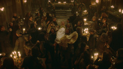 extant_GameOfThrones_3x09-TheRainsOfCastamere_4212
