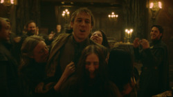 extant_GameOfThrones_3x09-TheRainsOfCastamere_4217
