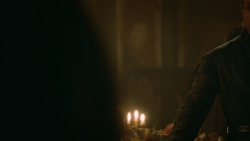 extant_GameOfThrones_3x09-TheRainsOfCastamere_4235