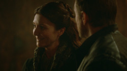 extant_GameOfThrones_3x09-TheRainsOfCastamere_4262