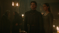 extant_GameOfThrones_3x09-TheRainsOfCastamere_4283