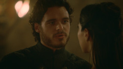extant_GameOfThrones_3x09-TheRainsOfCastamere_4312