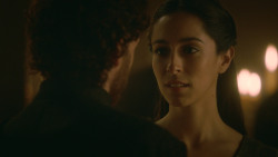 extant_GameOfThrones_3x09-TheRainsOfCastamere_4314