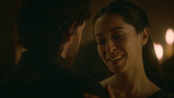 extant_GameOfThrones_3x09-TheRainsOfCastamere_4317