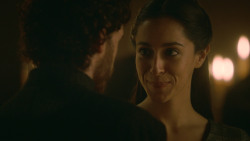 extant_GameOfThrones_3x09-TheRainsOfCastamere_4338