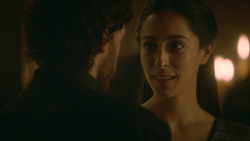 extant_GameOfThrones_3x09-TheRainsOfCastamere_4341