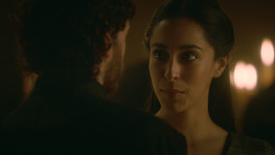 extant_GameOfThrones_3x09-TheRainsOfCastamere_4344