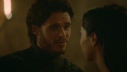 extant_GameOfThrones_3x09-TheRainsOfCastamere_4346