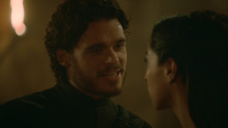 extant_GameOfThrones_3x09-TheRainsOfCastamere_4353
