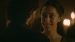 extant_GameOfThrones_3x09-TheRainsOfCastamere_4367