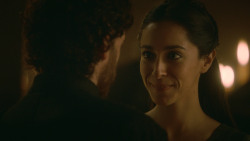 extant_GameOfThrones_3x09-TheRainsOfCastamere_4378