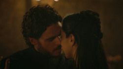 extant_GameOfThrones_3x09-TheRainsOfCastamere_4383