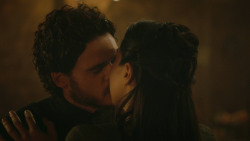 extant_GameOfThrones_3x09-TheRainsOfCastamere_4386