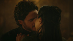 extant_GameOfThrones_3x09-TheRainsOfCastamere_4389