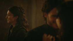 extant_GameOfThrones_3x09-TheRainsOfCastamere_4405