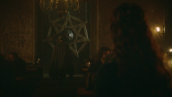 extant_GameOfThrones_3x09-TheRainsOfCastamere_4406