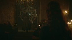 extant_GameOfThrones_3x09-TheRainsOfCastamere_4409