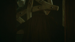 extant_GameOfThrones_3x09-TheRainsOfCastamere_4415