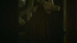 extant_GameOfThrones_3x09-TheRainsOfCastamere_4416