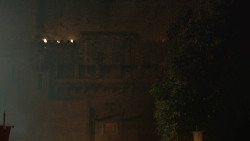 extant_GameOfThrones_3x09-TheRainsOfCastamere_4489