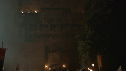 extant_GameOfThrones_3x09-TheRainsOfCastamere_4490