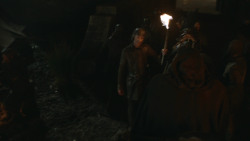 extant_GameOfThrones_3x09-TheRainsOfCastamere_4541