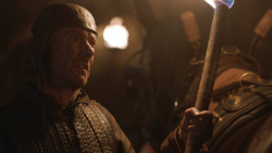 extant_GameOfThrones_3x09-TheRainsOfCastamere_4546