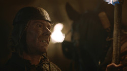 extant_GameOfThrones_3x09-TheRainsOfCastamere_4557