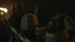 extant_GameOfThrones_3x09-TheRainsOfCastamere_4577