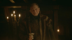 extant_GameOfThrones_3x09-TheRainsOfCastamere_4612