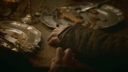 extant_GameOfThrones_3x09-TheRainsOfCastamere_4634