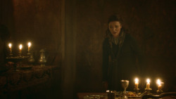 extant_GameOfThrones_3x09-TheRainsOfCastamere_4692