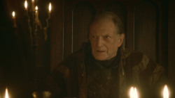 extant_GameOfThrones_3x09-TheRainsOfCastamere_4702