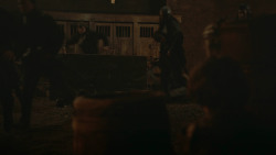 extant_GameOfThrones_3x09-TheRainsOfCastamere_4773