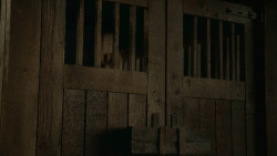 extant_GameOfThrones_3x09-TheRainsOfCastamere_4805