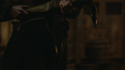 extant_GameOfThrones_3x09-TheRainsOfCastamere_4843