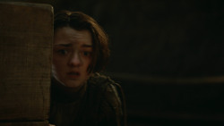 extant_GameOfThrones_3x09-TheRainsOfCastamere_4851