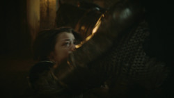 extant_GameOfThrones_3x09-TheRainsOfCastamere_4875