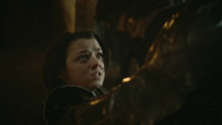 extant_GameOfThrones_3x09-TheRainsOfCastamere_4876