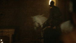 extant_GameOfThrones_3x09-TheRainsOfCastamere_4888