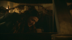 extant_GameOfThrones_3x09-TheRainsOfCastamere_4909