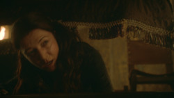 extant_GameOfThrones_3x09-TheRainsOfCastamere_4920