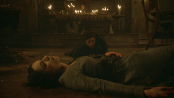 extant_GameOfThrones_3x09-TheRainsOfCastamere_4931