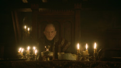 extant_GameOfThrones_3x09-TheRainsOfCastamere_4937