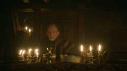 extant_GameOfThrones_3x09-TheRainsOfCastamere_4942