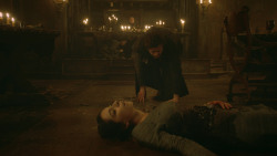 extant_GameOfThrones_3x09-TheRainsOfCastamere_4960